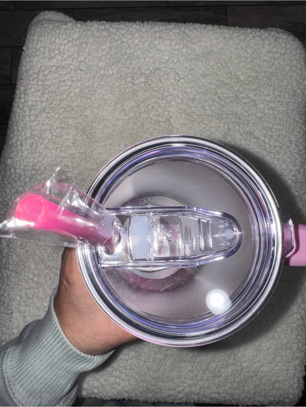Hello Kitty- NWT  Pink Insulated Stainless Steel Tumbler with Handle and Straw - Picture 4 of 14